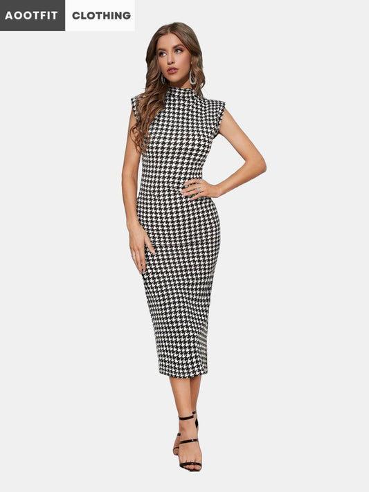 aootfit Women Bodycon Arrow print Dress and cap Sleeves